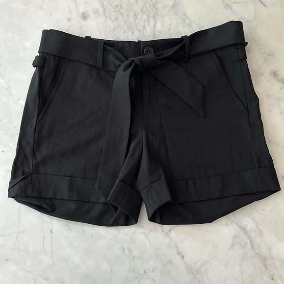 Club Monaco Wool/Spandex Black Dress Shorts Size 4 - Picture 1 of 9